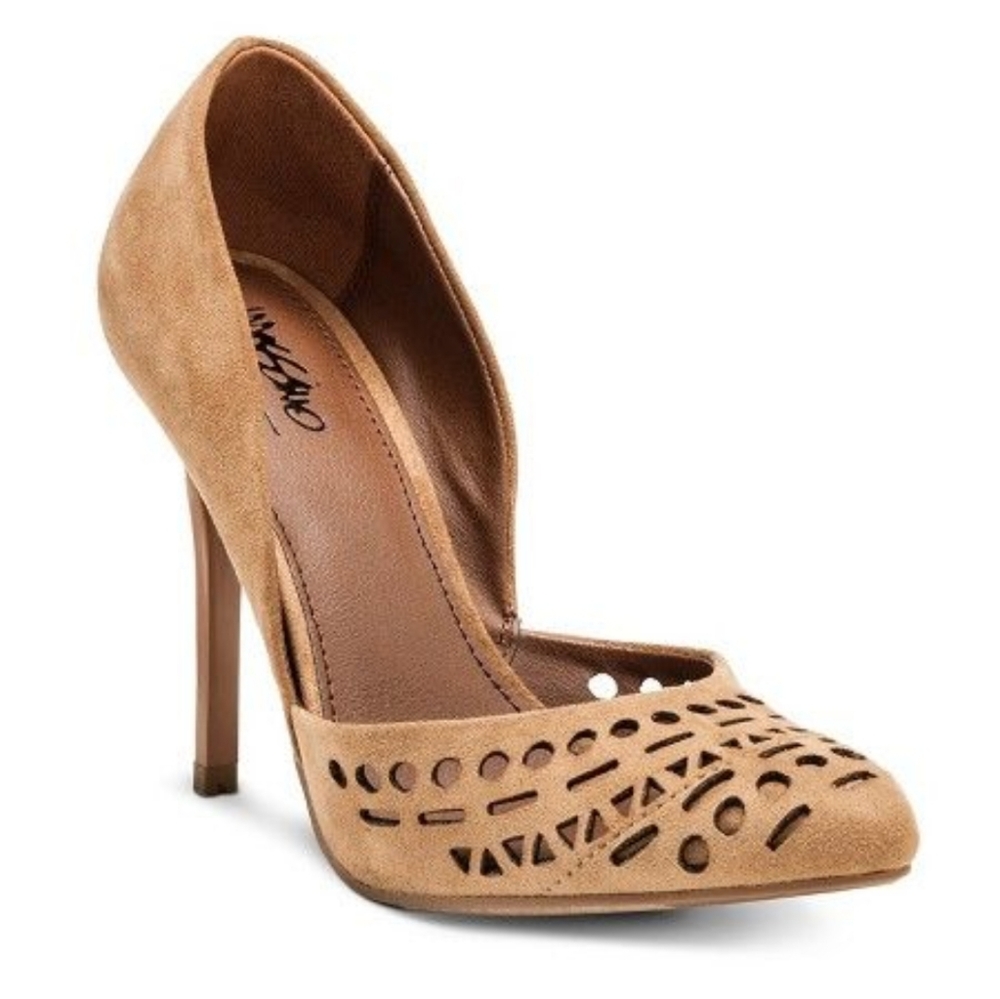 Womens nikki pumps